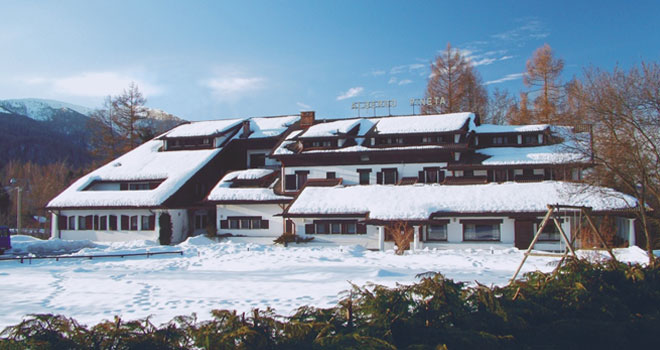 AlbPinetaESTneve